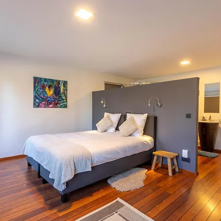Hotel Seven - Les *